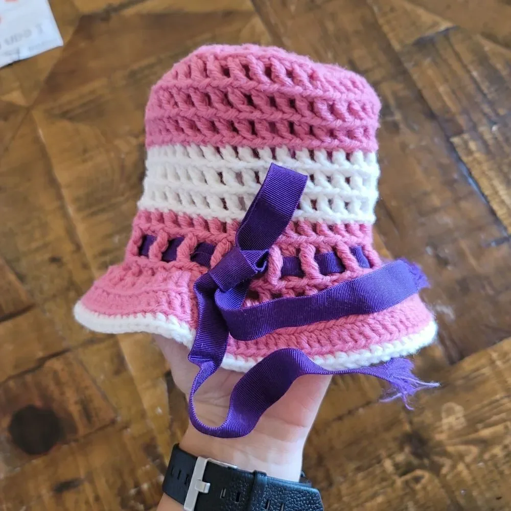 Knit doll preemoe baby crochet bucket hat pink white mini